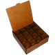 Box with divider and lid 15x15x5cm